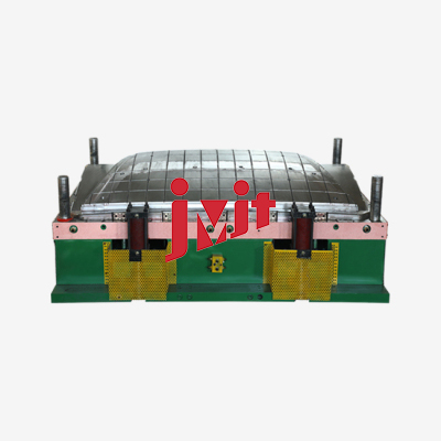 SMC汽車導(dǎo)流罩模具